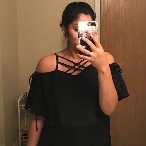 Beautiful NWT cold shoulder black dress